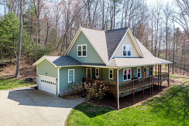 Building Photo - East AVL - Contemporary Farmhouse on Large...