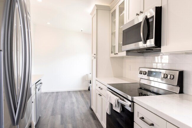 Foto del edificio - 1419 Rollingwood Dr