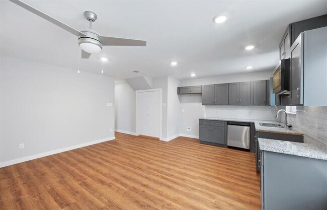 Foto del edificio - 8715 Bertwood St
