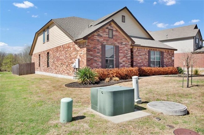 Building Photo - 1001 Autumn Sage Way