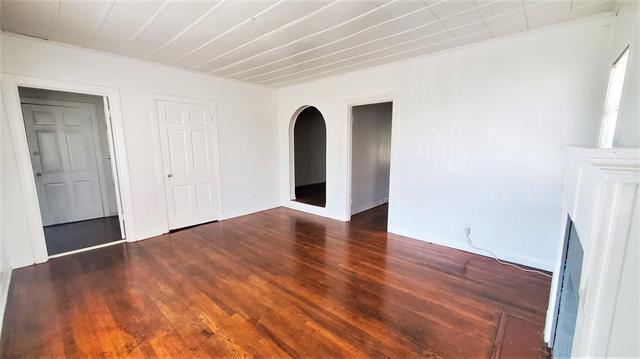 Building Photo - 2801 Primrose Ave