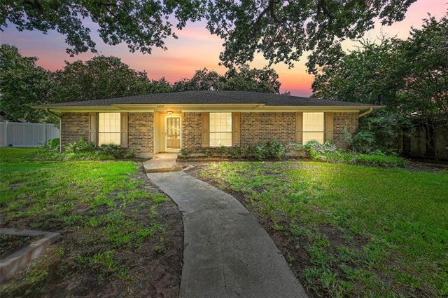 Foto principal - 1203 River Oaks Dr