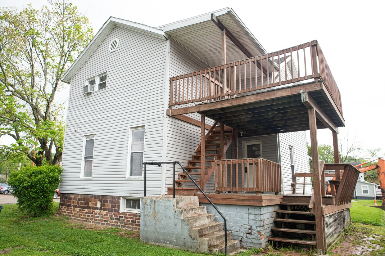 Primary Photo - 35 E Stimson Ave