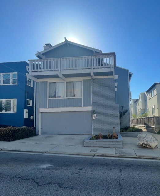 Building Photo - 630 2nd St