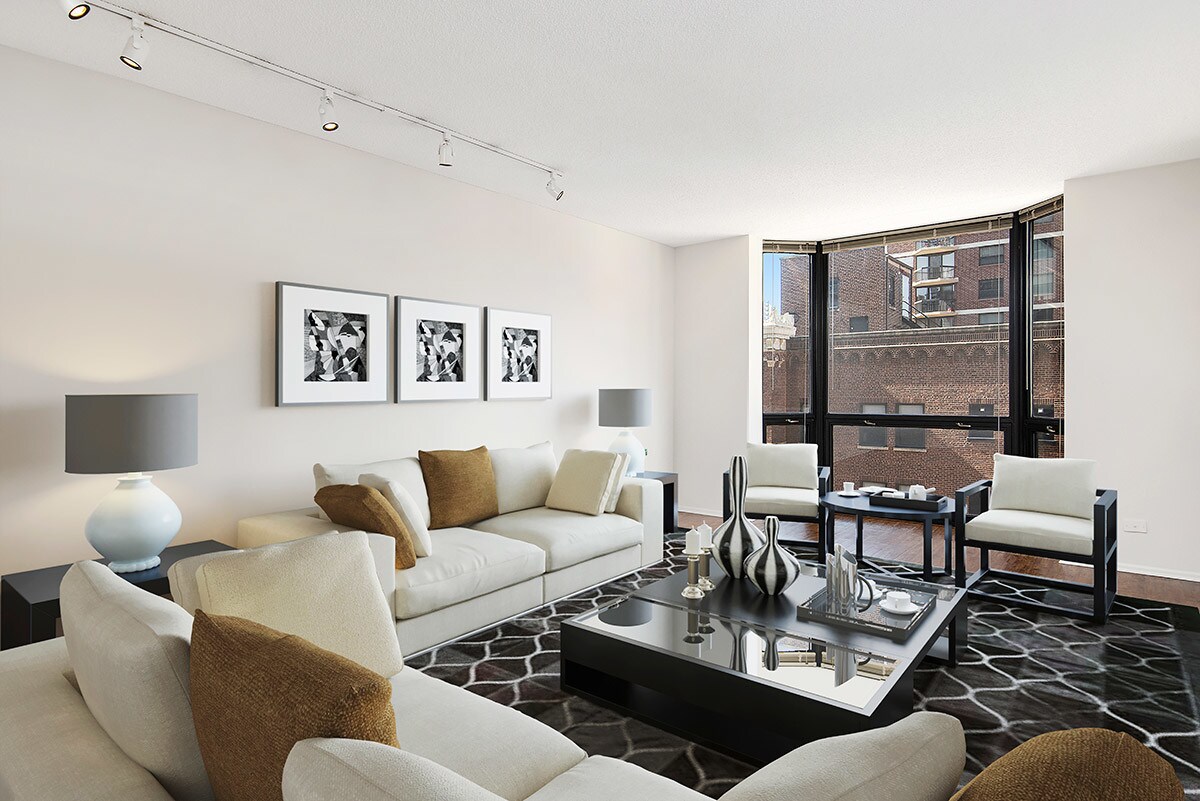 Primary Photo - 1114 N Dearborn St