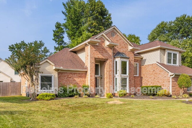 Photo - 1012 Beech Tree Ln House