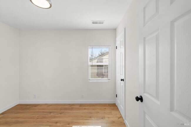 Foto del edificio - 8 Corte Dorado