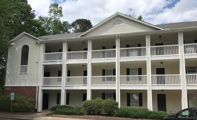 Building Photo - 1900 Trailwood Heights Lane, Unit 304