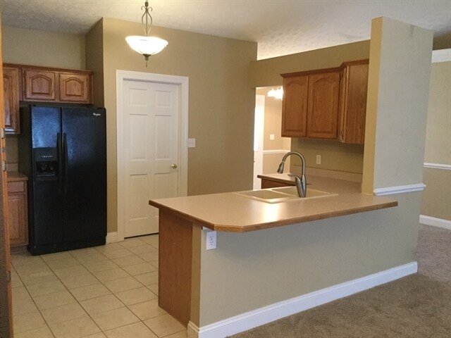 Foto del edificio - 6552 Greeley Ave
