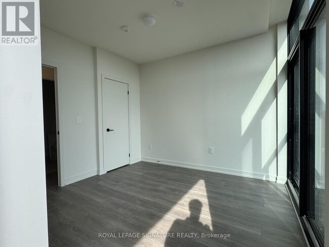 Building Photo - 181 Sterling Rd
