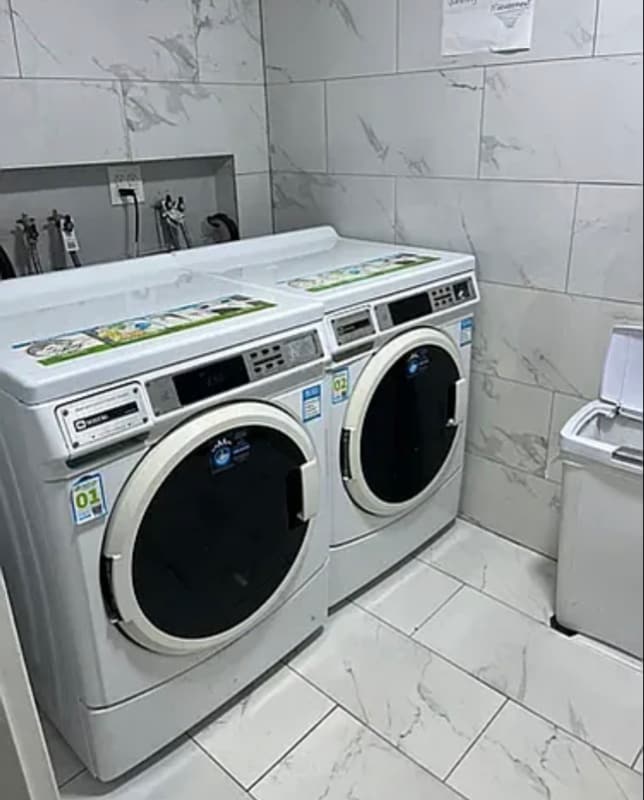 Foto del edificio - 30 Archer Ave