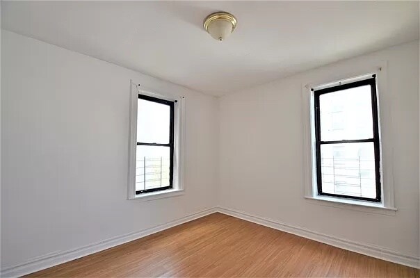 Building Photo - 2705 Morris Ave