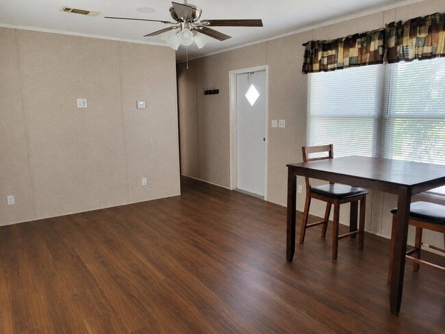 Building Photo - 15301 US-54