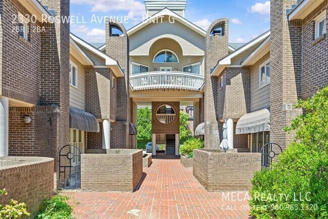 Foto del edificio - 2330 Roswell Ave