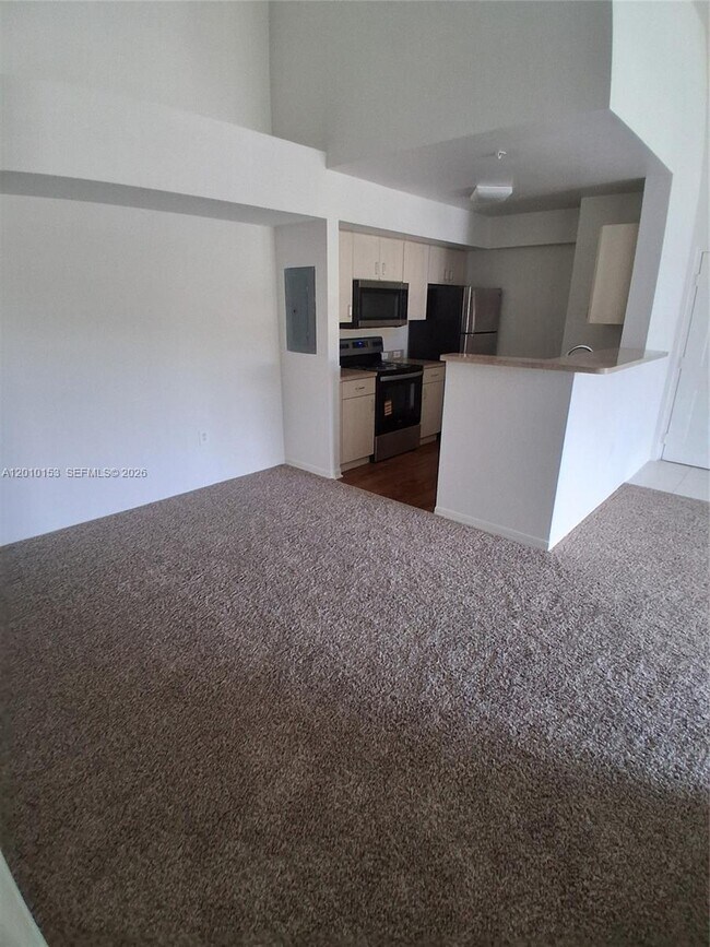 Foto del edificio - 11165 SW 6th St