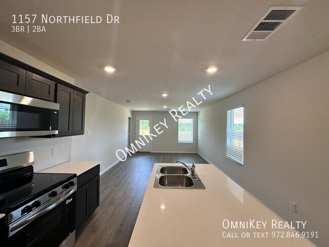 Foto del edificio - 1157 Northfield Dr