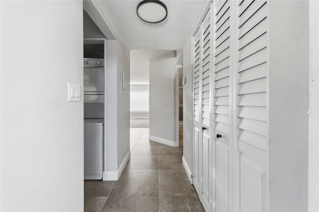 Foto del edificio - 3218 NW 103rd Terrace