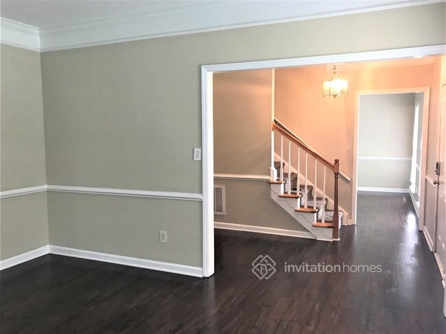 Building Photo - 1208 Gum Tree Ln