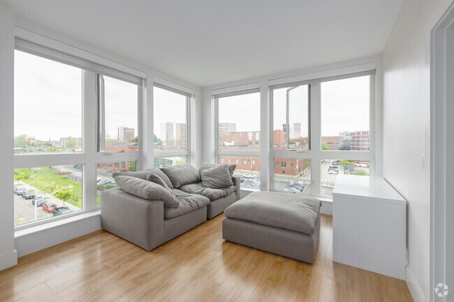 Origin 1BR, 1BA - 597SF - Sala de estar - Chestnut Commons