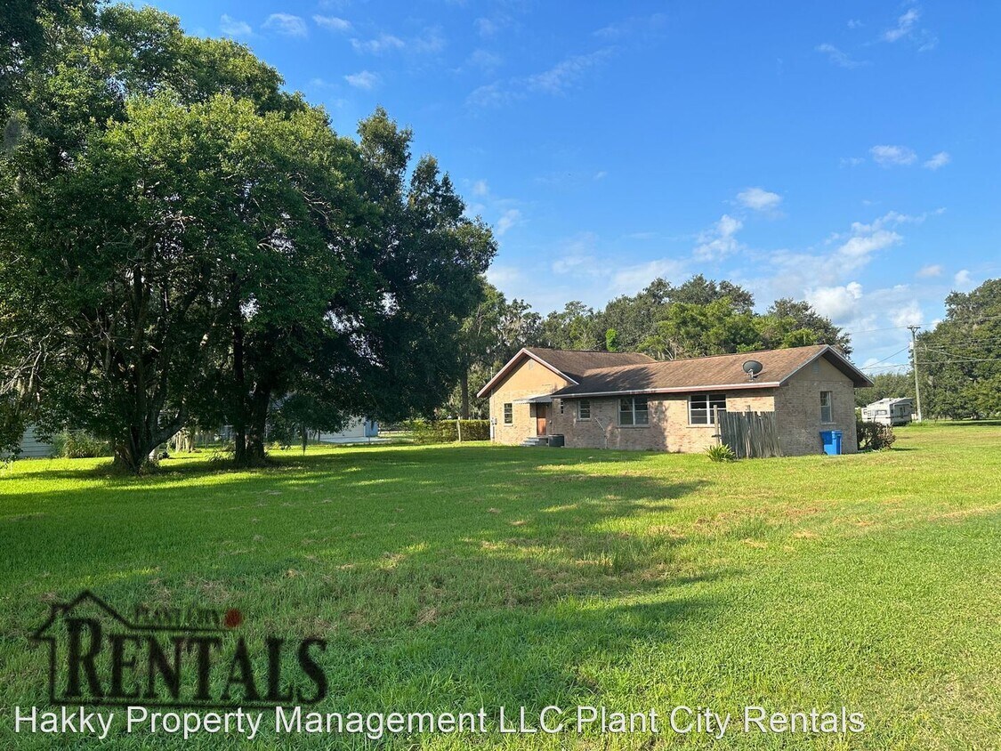 Primary Photo - 3 br, 1 bath House - 2812 Clemons Rd