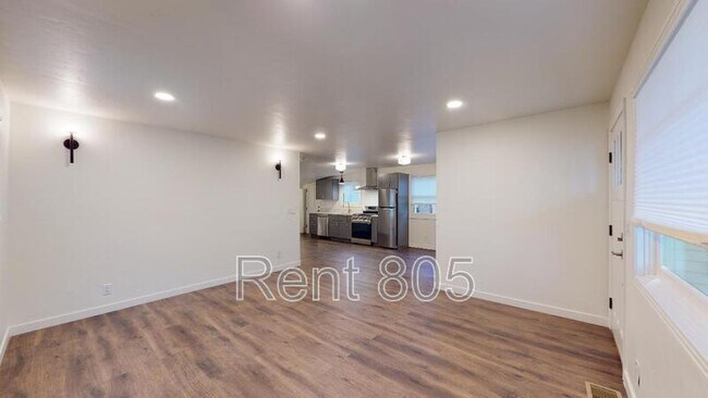 Foto del edificio - 43 N Laurel St