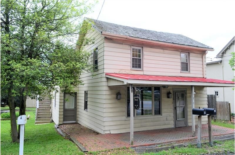 Primary Photo - 1720 W Doe Run Rd