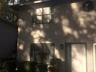 Primary Photo - 202 Island Dr