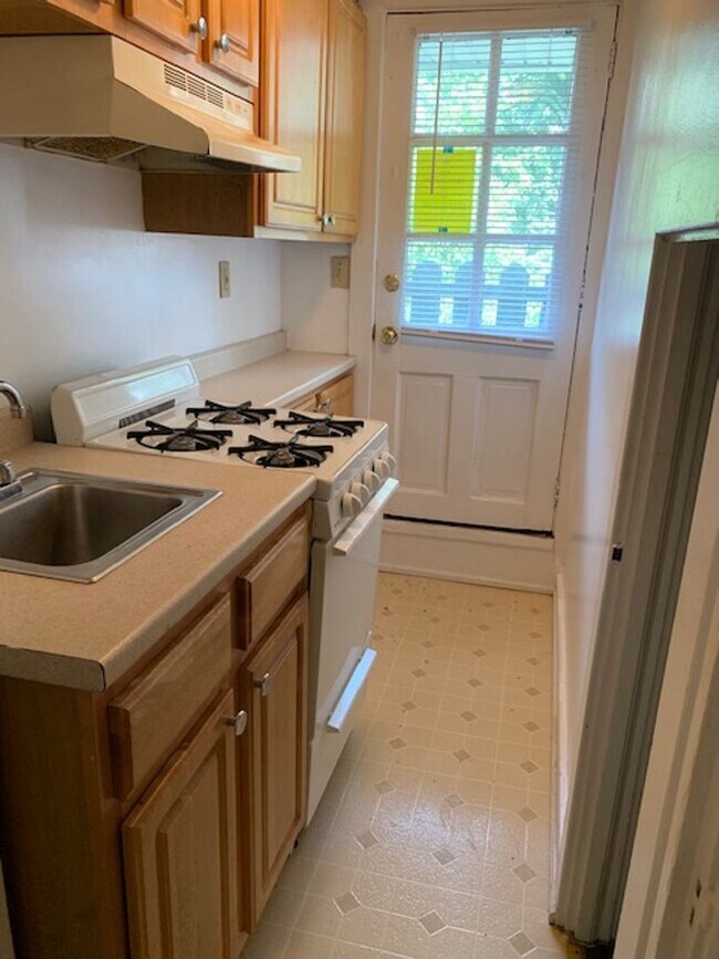 Foto del edificio - 3445 Florence St