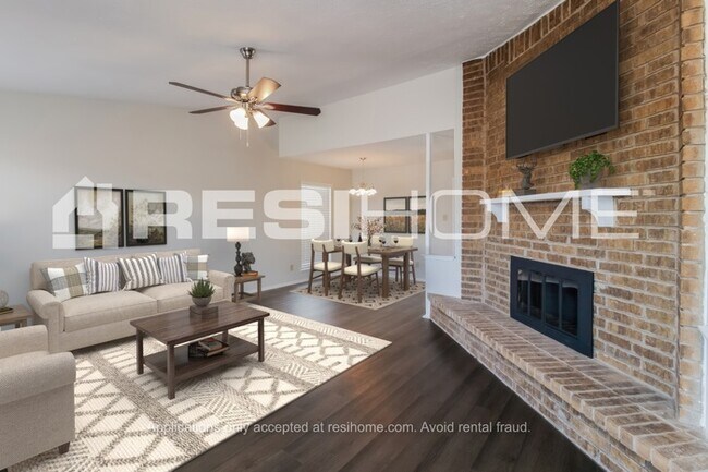 Building Photo - 5425 N Colony Boulevard