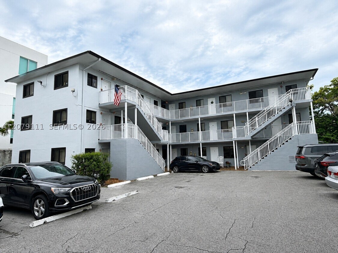 Foto del edificio - 3031 SW 27th St