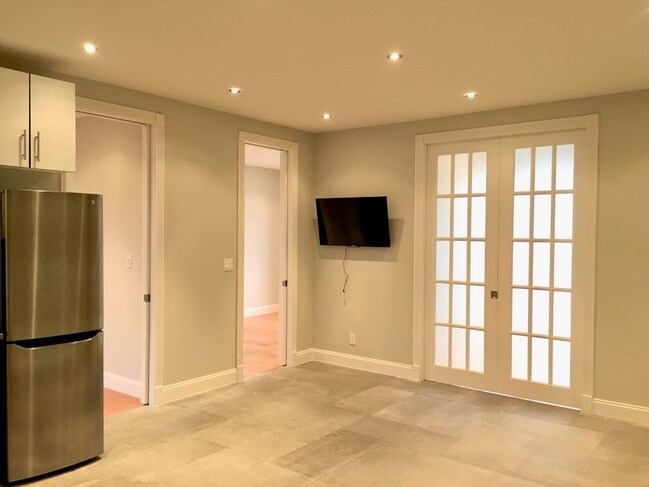 Foto del edificio - 854 W 180th St