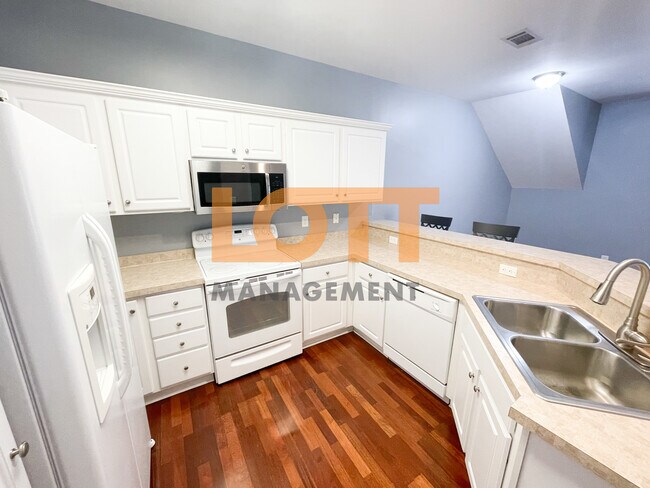 Foto del edificio - 238 Cedar Crossing Ln
