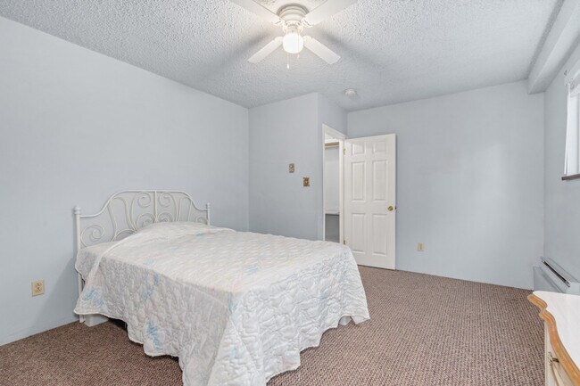 Photo du bâtiment - 4820 200 Street-SI ID1375276P