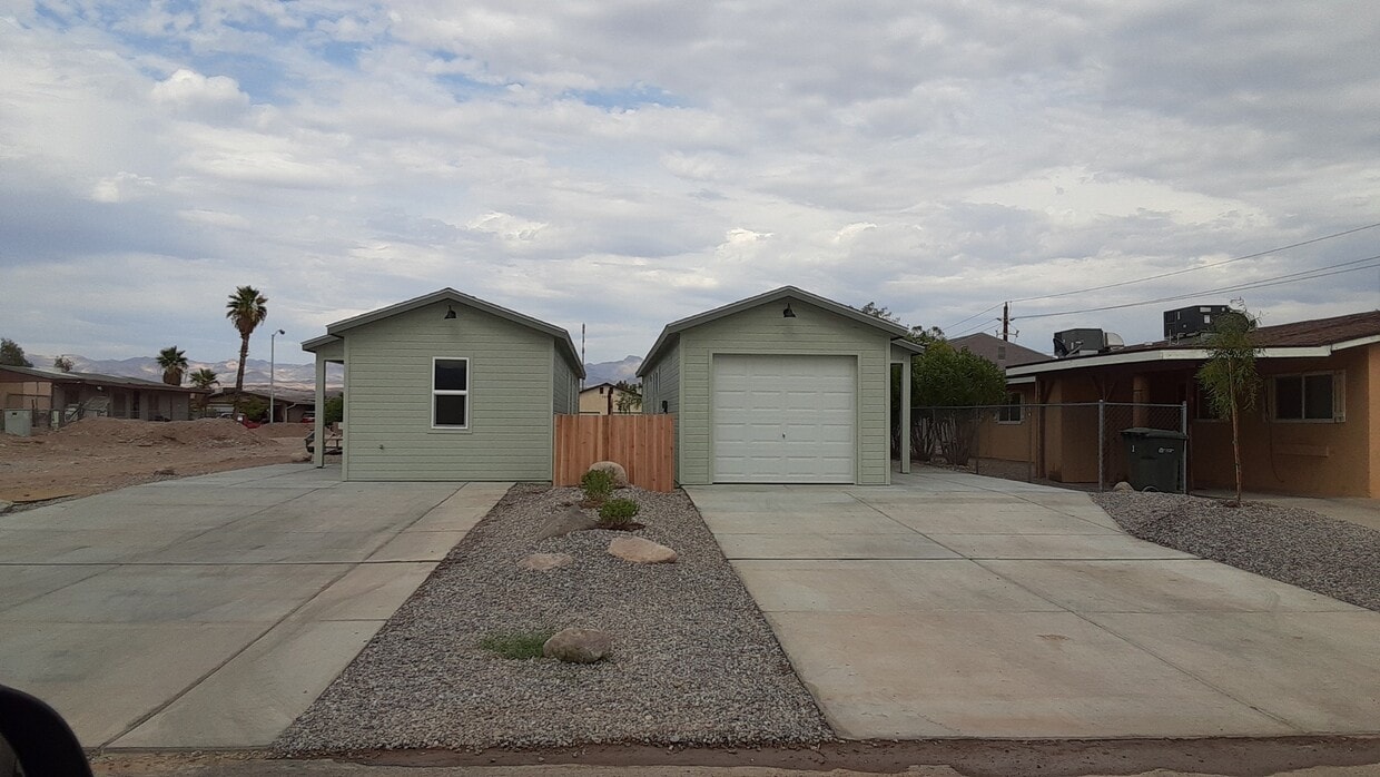 Primary Photo - 1490 Tonto Dr