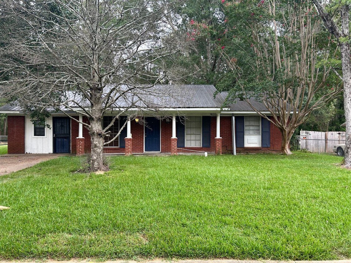 644 Queen Julianna Lane - 644 Queen Julianna  Lane