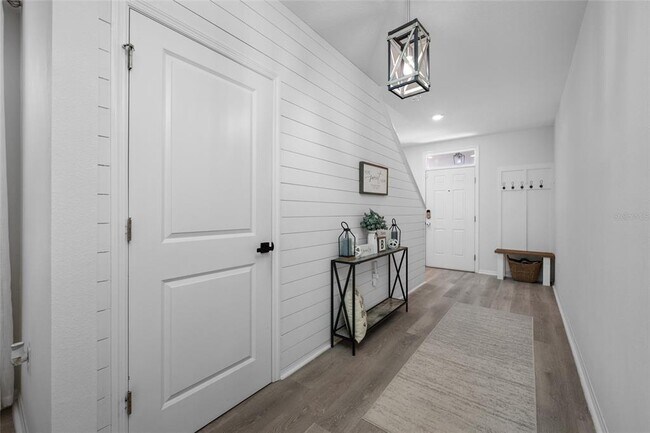 Foto del edificio - 16826 Secret Meadow Dr
