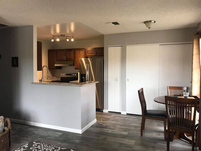Foto del edificio - Fully Remodeled & Furnished Kihei Villages Upstairs Unit. Available June 1st