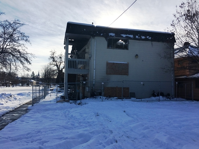 Building Photo - 327 E Augusta Ave