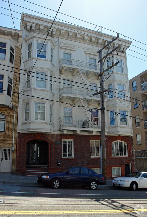 Building Photo - 1224 Hyde St