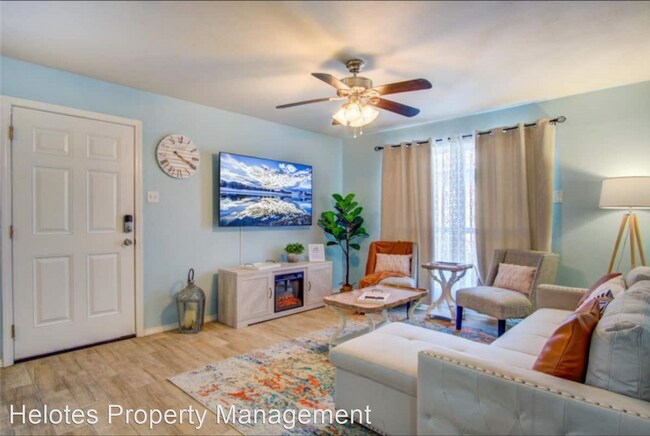 Foto del edificio - 3 br, 1.5 bath House - 134 Carousel