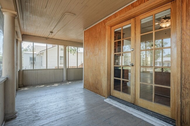 Building Photo - 1219 Grand Ave