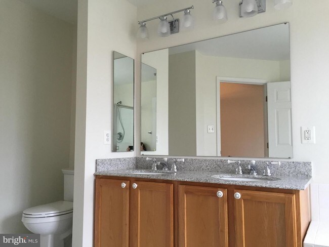 Foto del edificio - 18738 Harmony Woods Ln