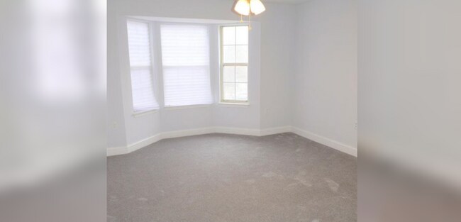Foto del edificio - 9716 Lake Pointe Ct