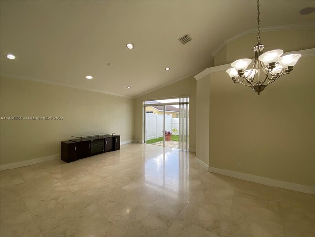 Foto del edificio - 16226 NW 19th St
