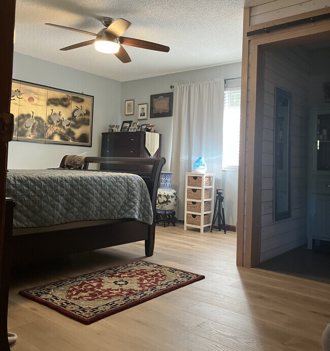 Foto del edificio - 3315 Clubheights Dr