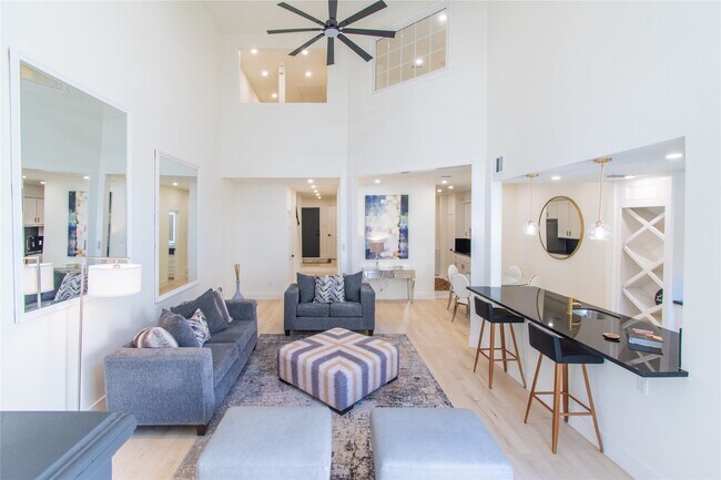 Foto del edificio - 727 Bunker Hill Rd