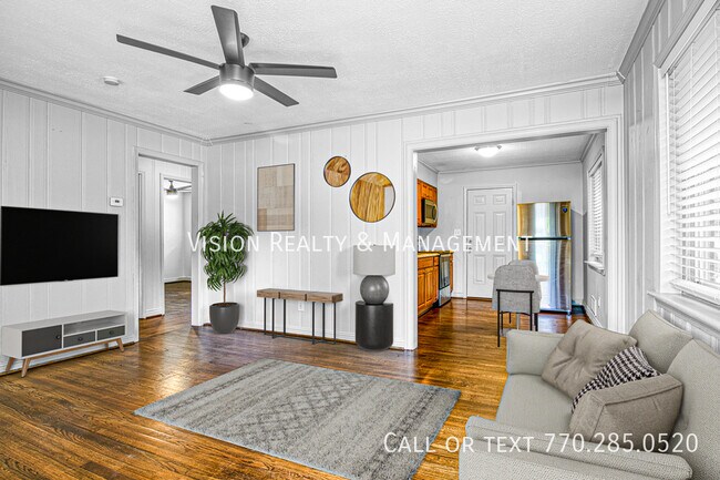 Foto del edificio - 3447 Pierce St