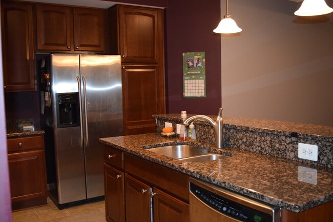 Foto del edificio - 2500 Eastbourne Dr