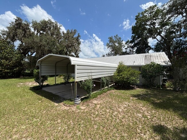 Building Photo - 6352 NE 86th Ave