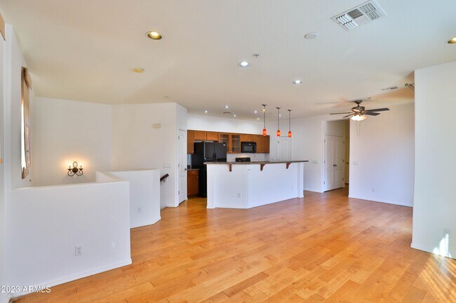 Building Photo - 7502 S 30th Run